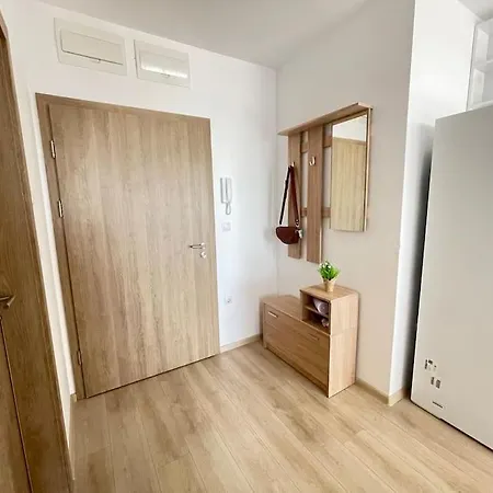 Sea View 2 Apartament Warna