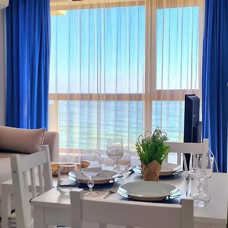 Daire Sea View 2 *